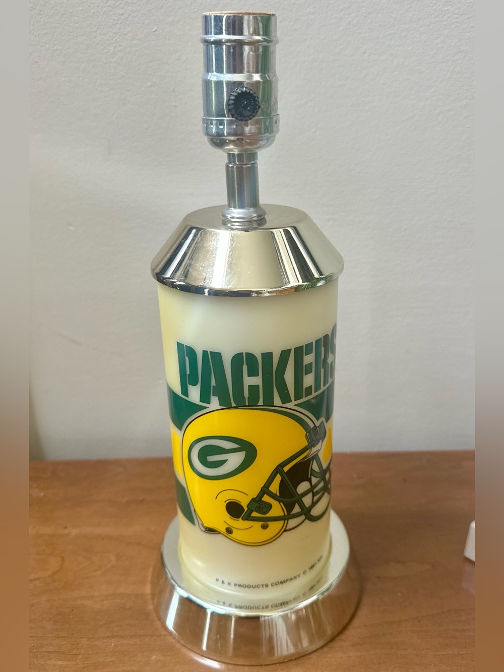 1991 Green Bay Packers Lamp - Yellow & Green Football Helmet